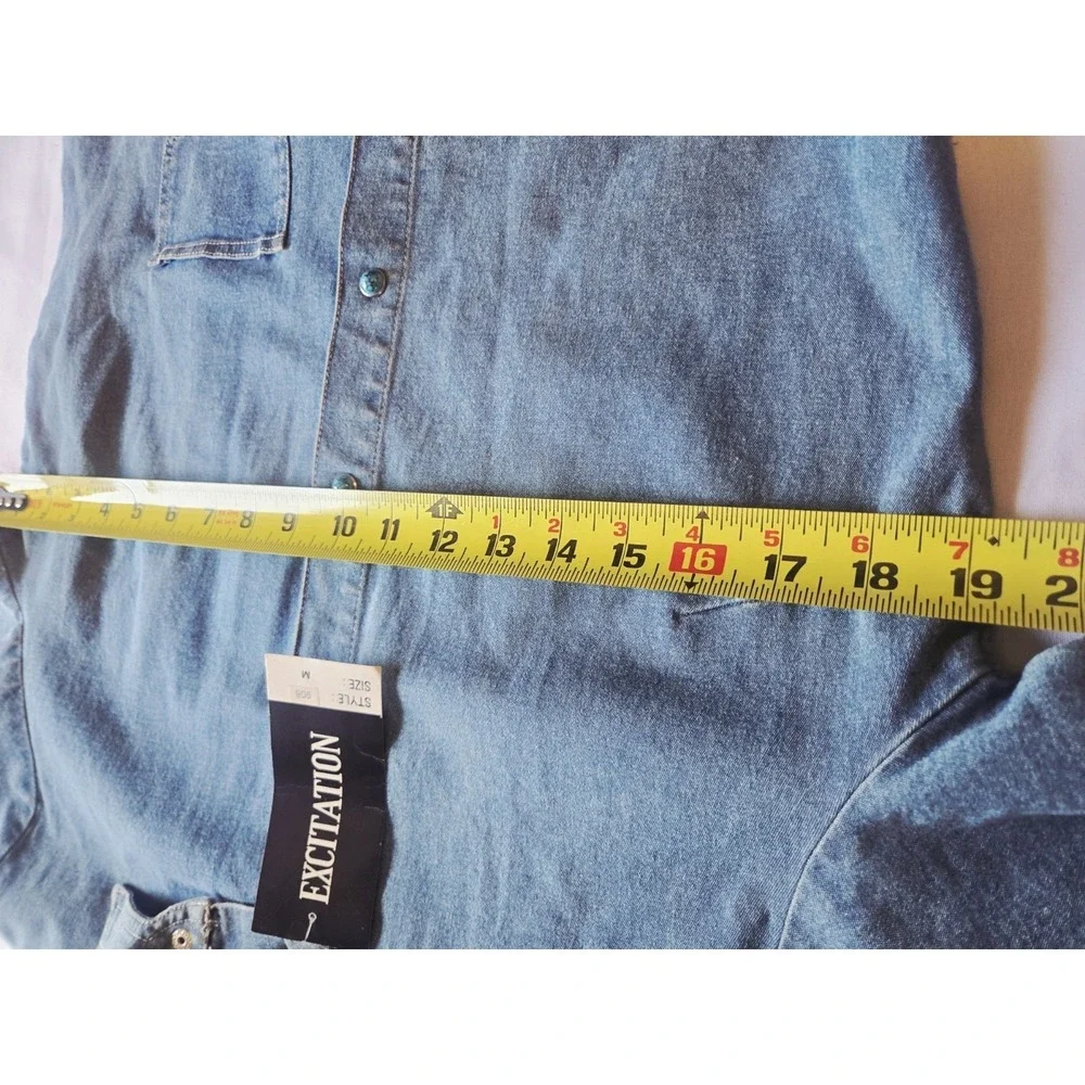 Excitation Womens Blue Denim Short Sleeve Button Front‎ Shirt Size Medium NWT